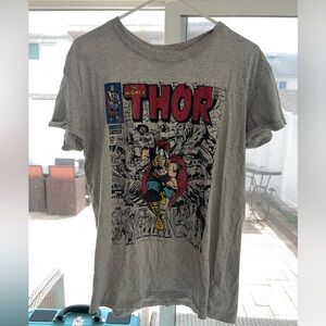 Marvel Comics Thor T-Shirt- L